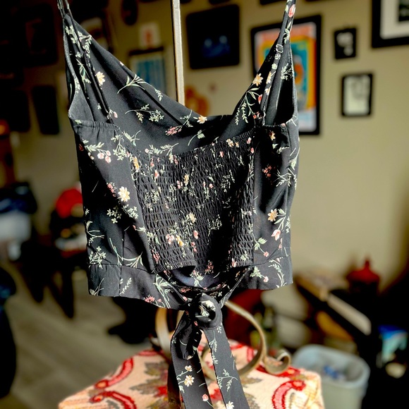 Revamped size M cropped camisole. Please note, this top fits more like a small. - Picture 2 of 2